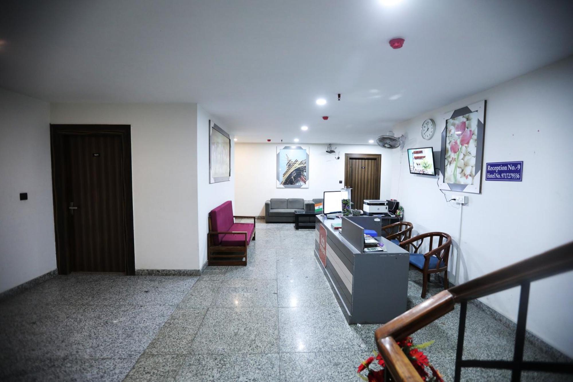 Hotel Noida Grand Sec 58 Luaran gambar