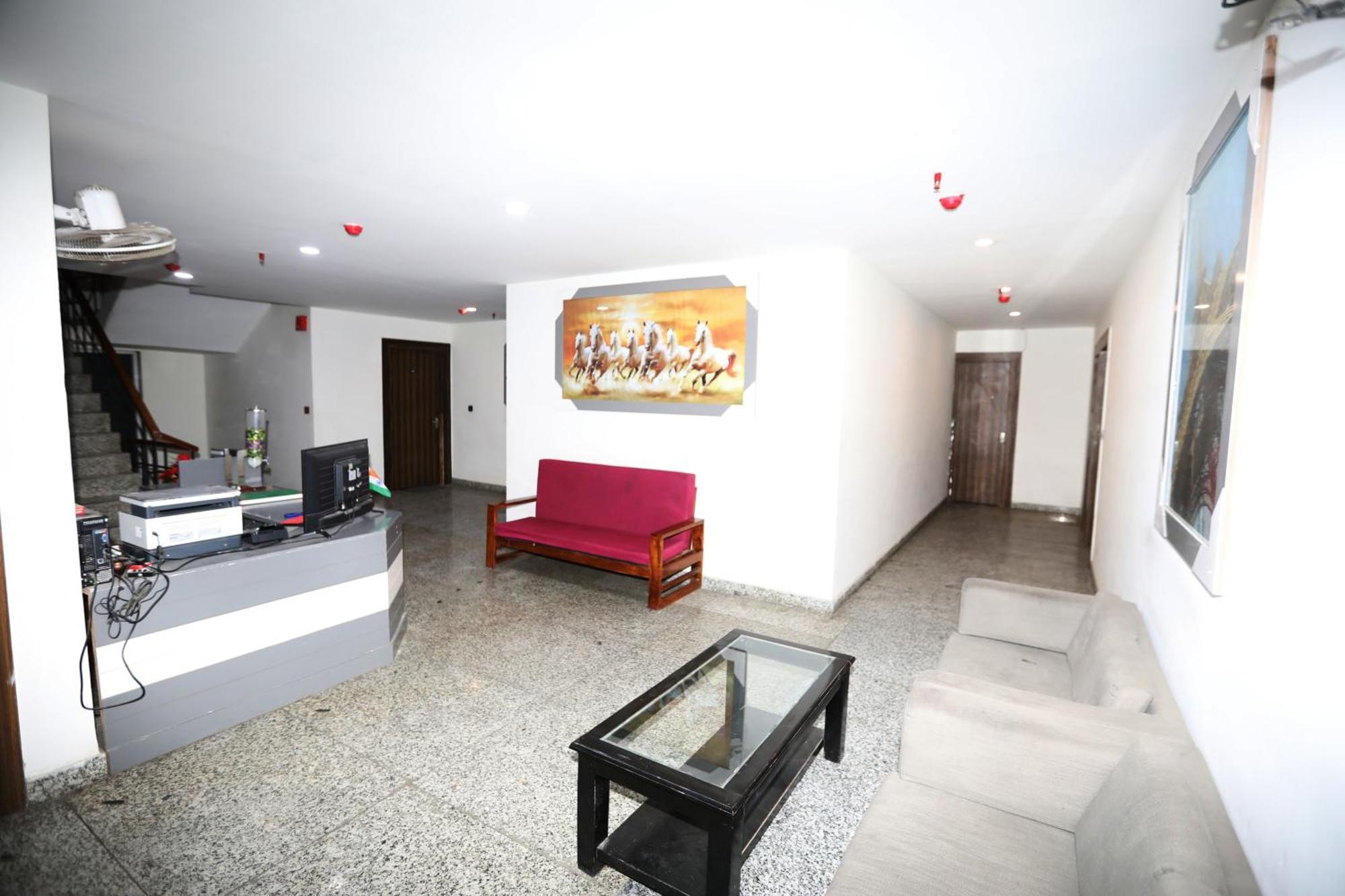 Hotel Noida Grand Sec 58 Luaran gambar
