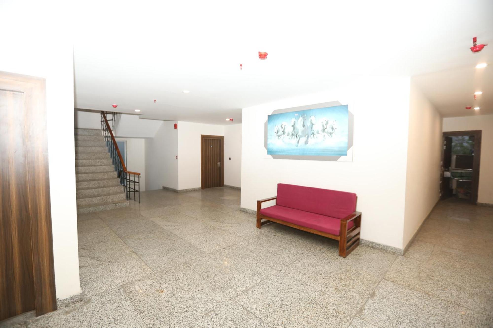 Hotel Noida Grand Sec 58 Luaran gambar