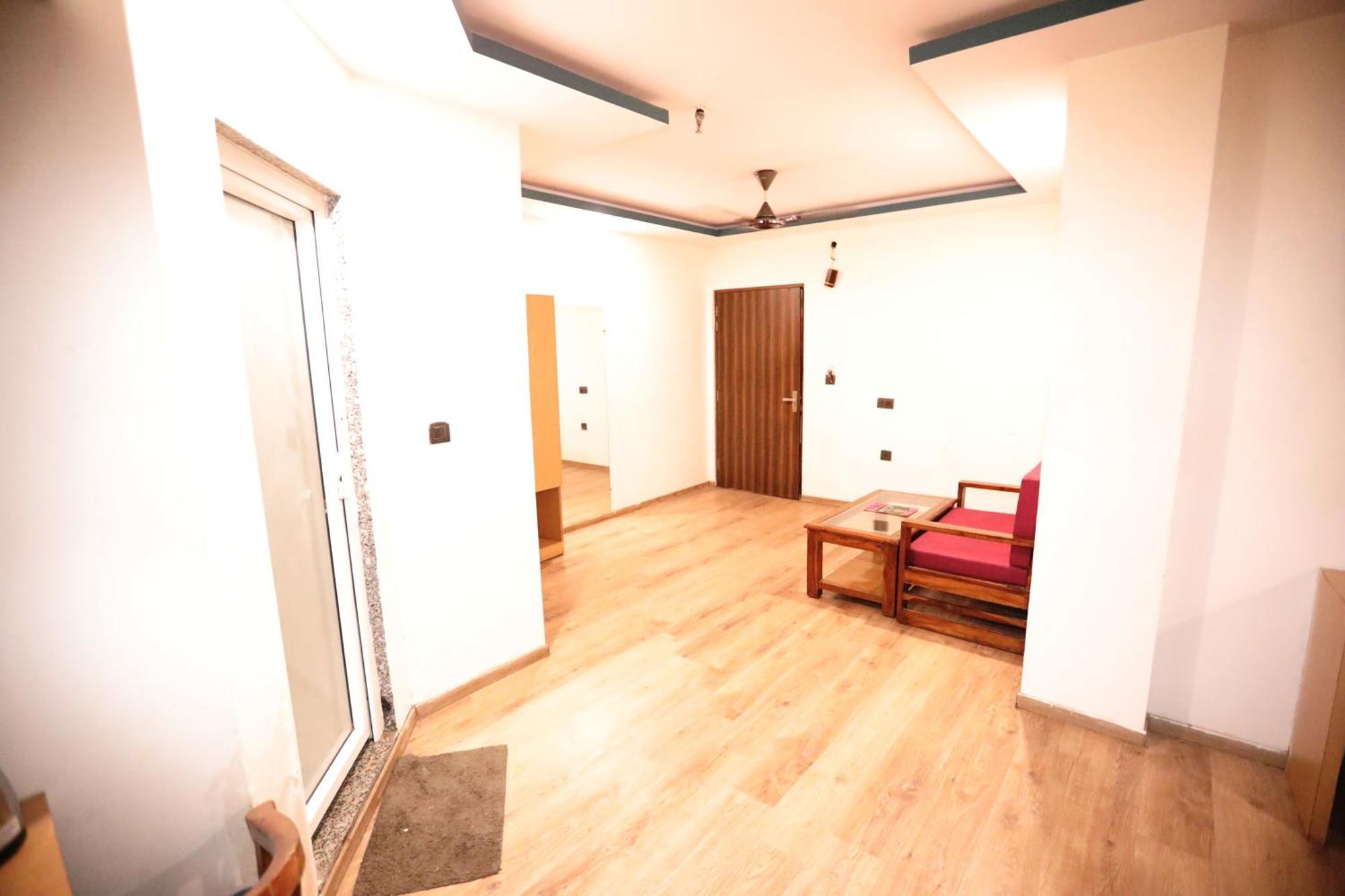 Hotel Noida Grand Sec 58 Luaran gambar